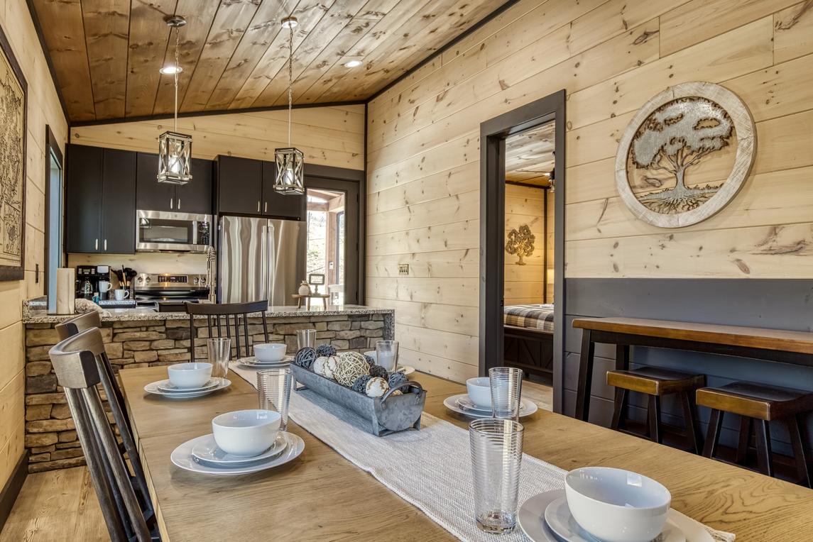 Whiskey Splash - New listing