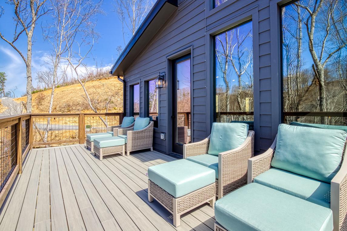 Whiskey Splash - New listing