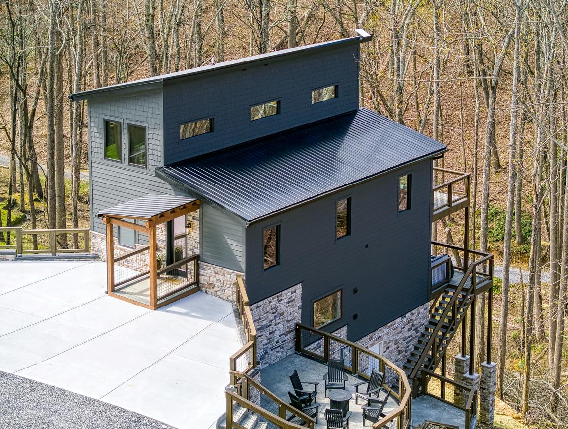 Whiskey Splash - New listing