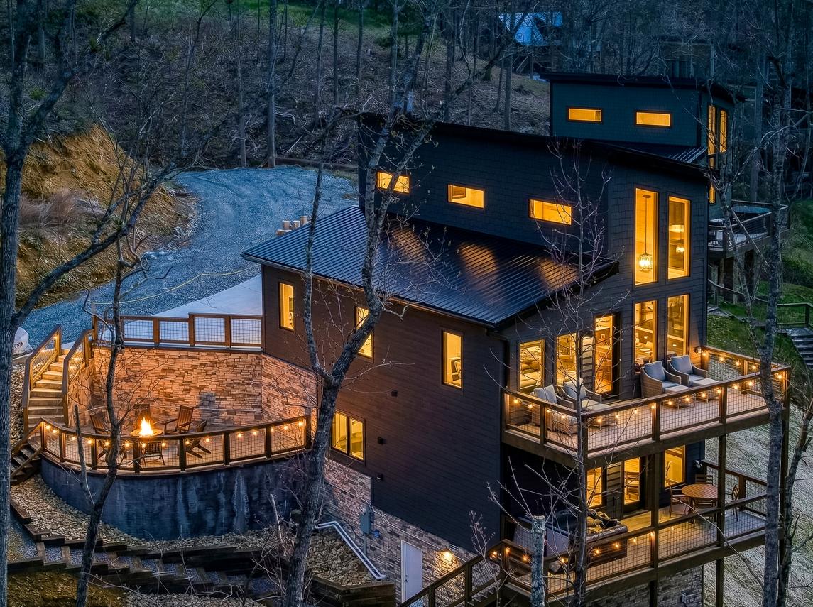 Whiskey Splash - New listing