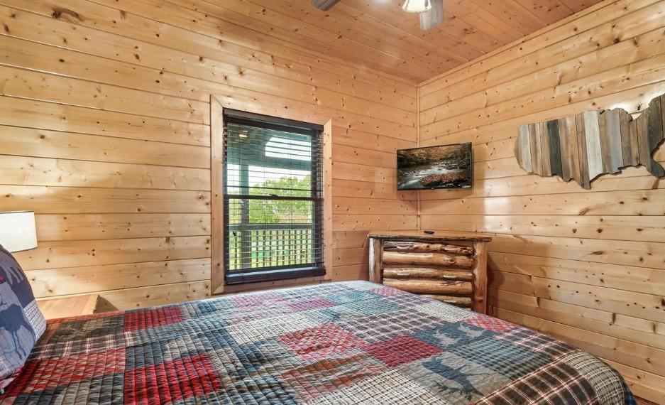 Honey Bear- New Listing