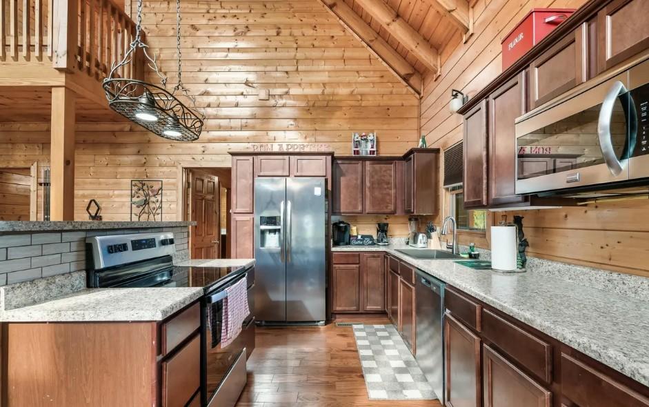 Honey Bear- New Listing