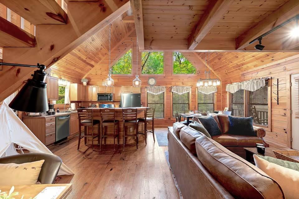 Nestled Inn - New Listing