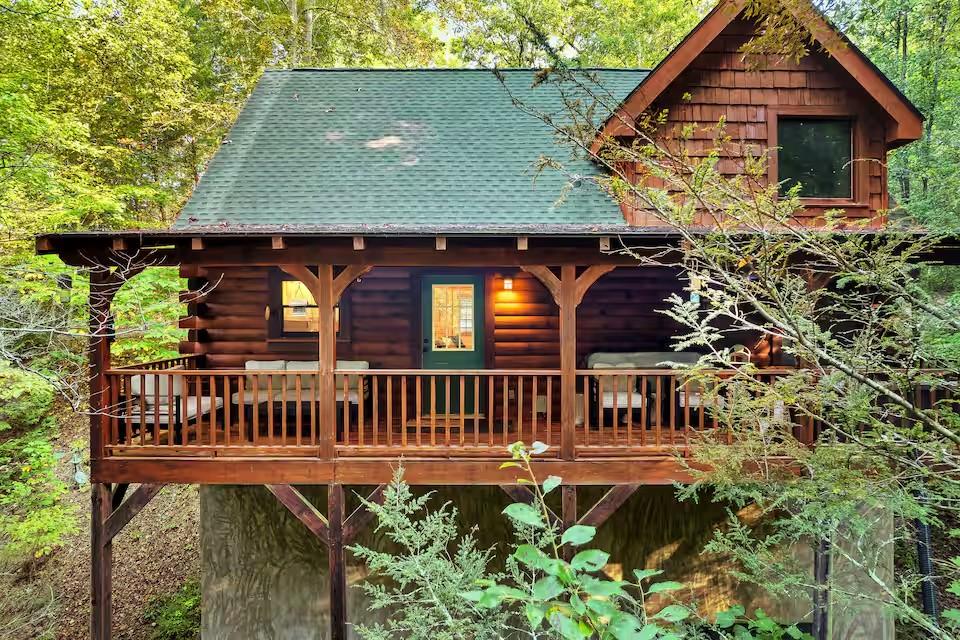 Nestled Inn - New Listing