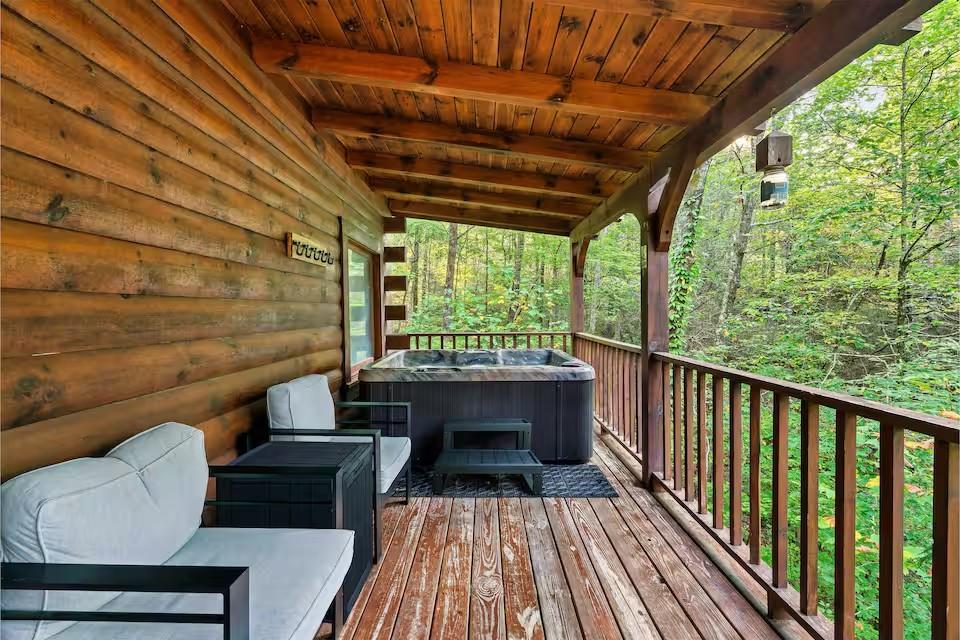 Nestled Inn - New Listing