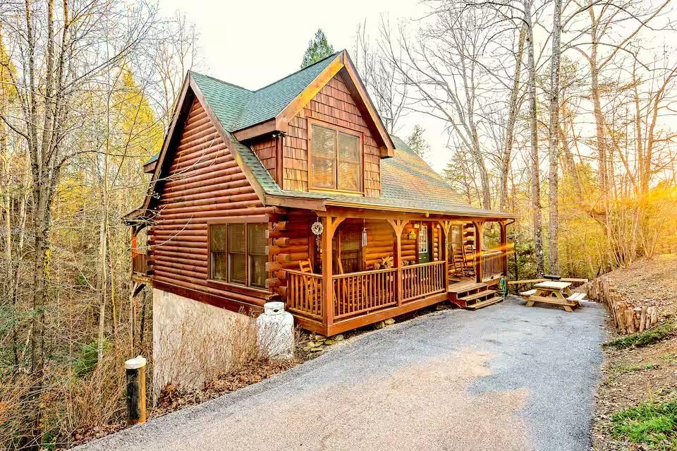 Nestled Inn - New Listing