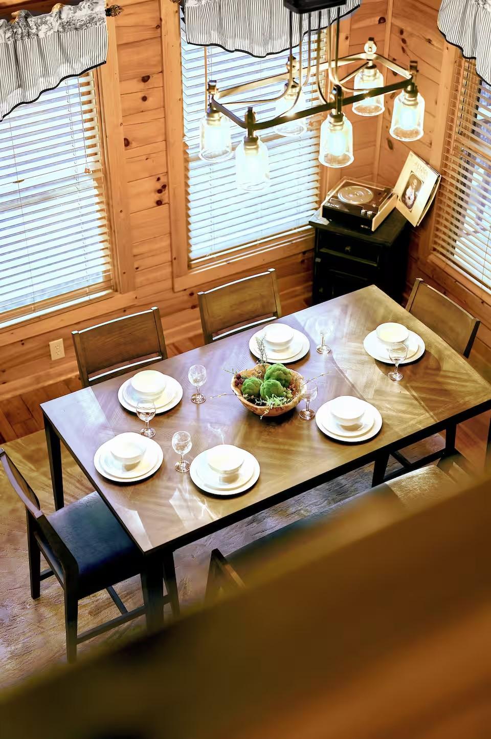 Nestled Inn - New Listing