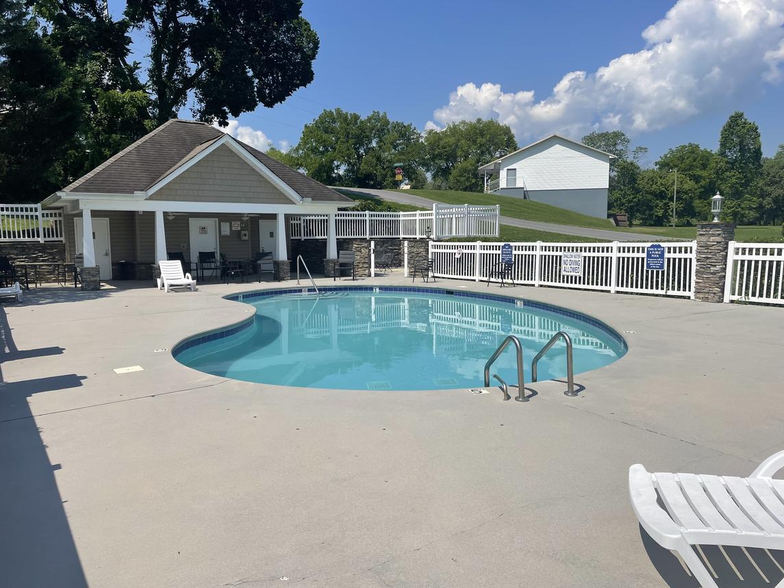 A Happy Cottage - New Listing