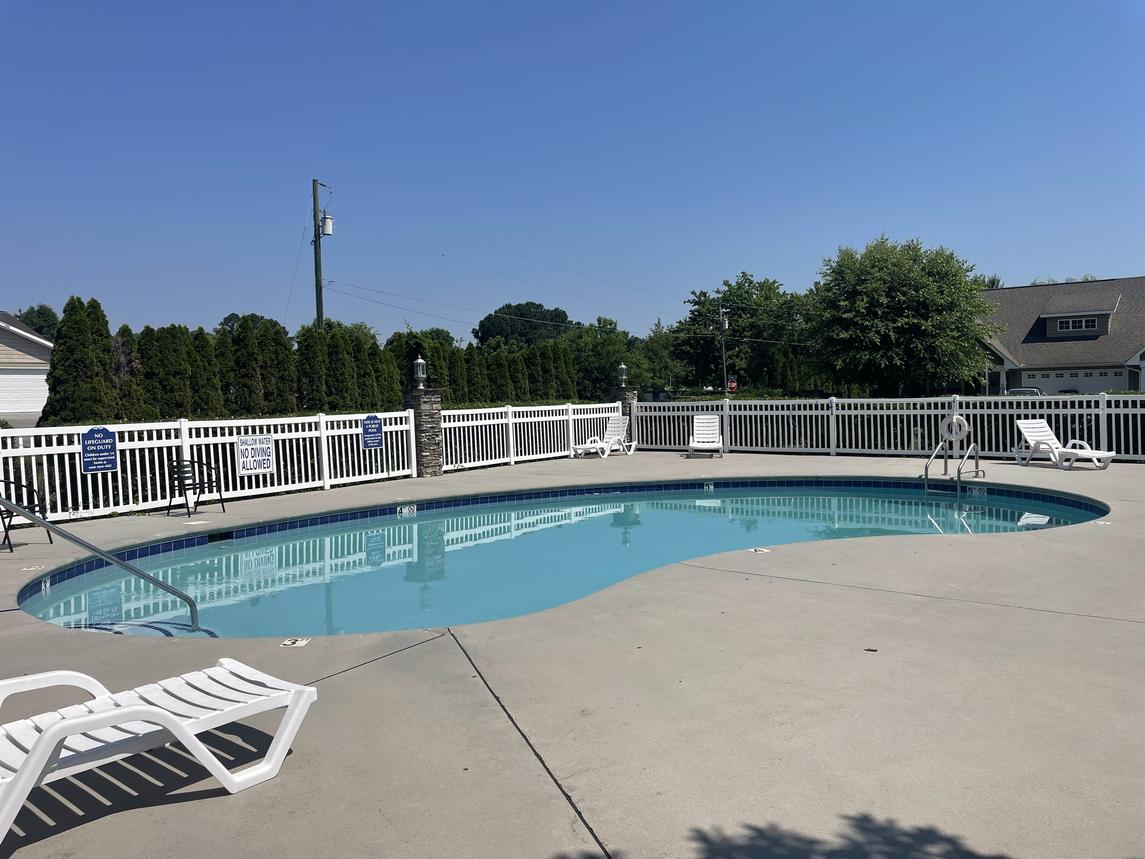 A Happy Cottage - New Listing