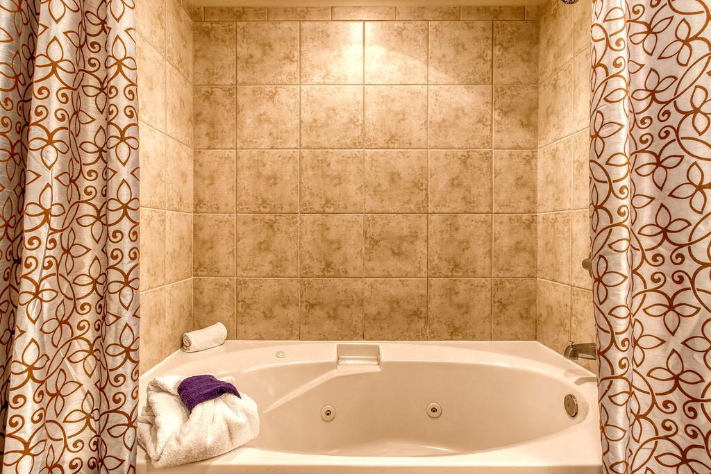 A Happy Cottage - New Listing