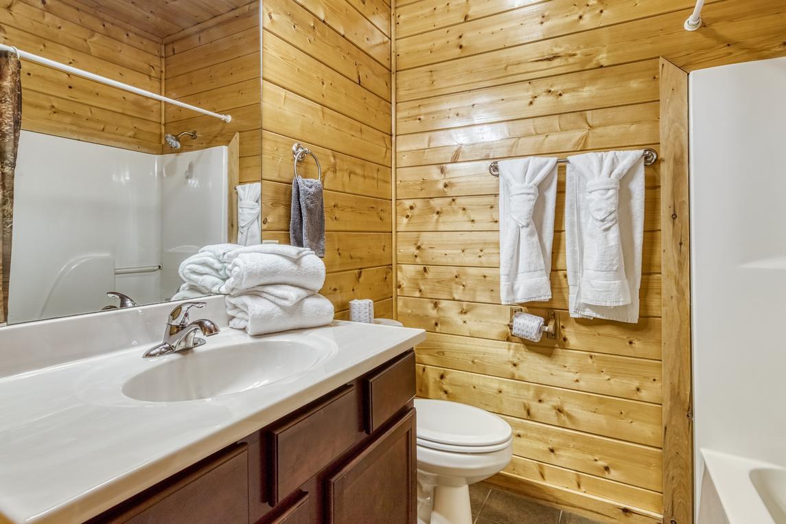 Honey Bear- New Listing