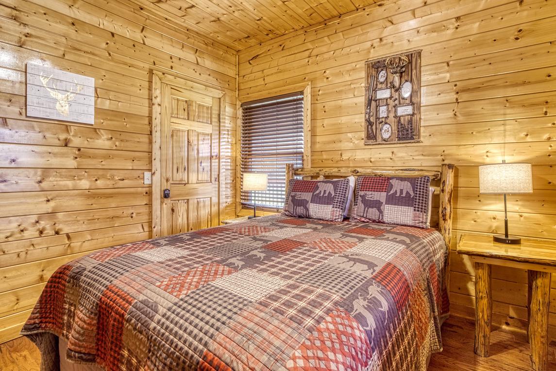 Honey Bear- New Listing