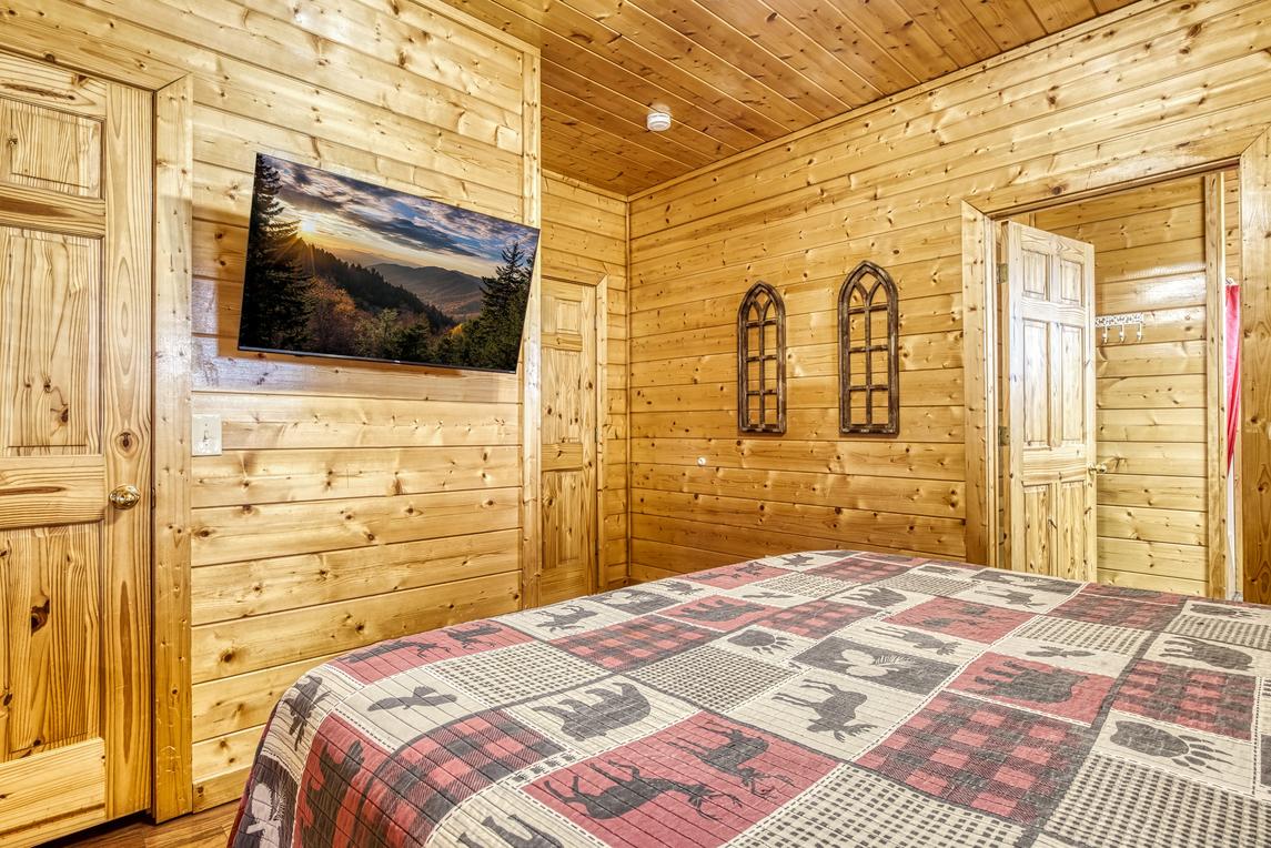 Honey Bear- New Listing