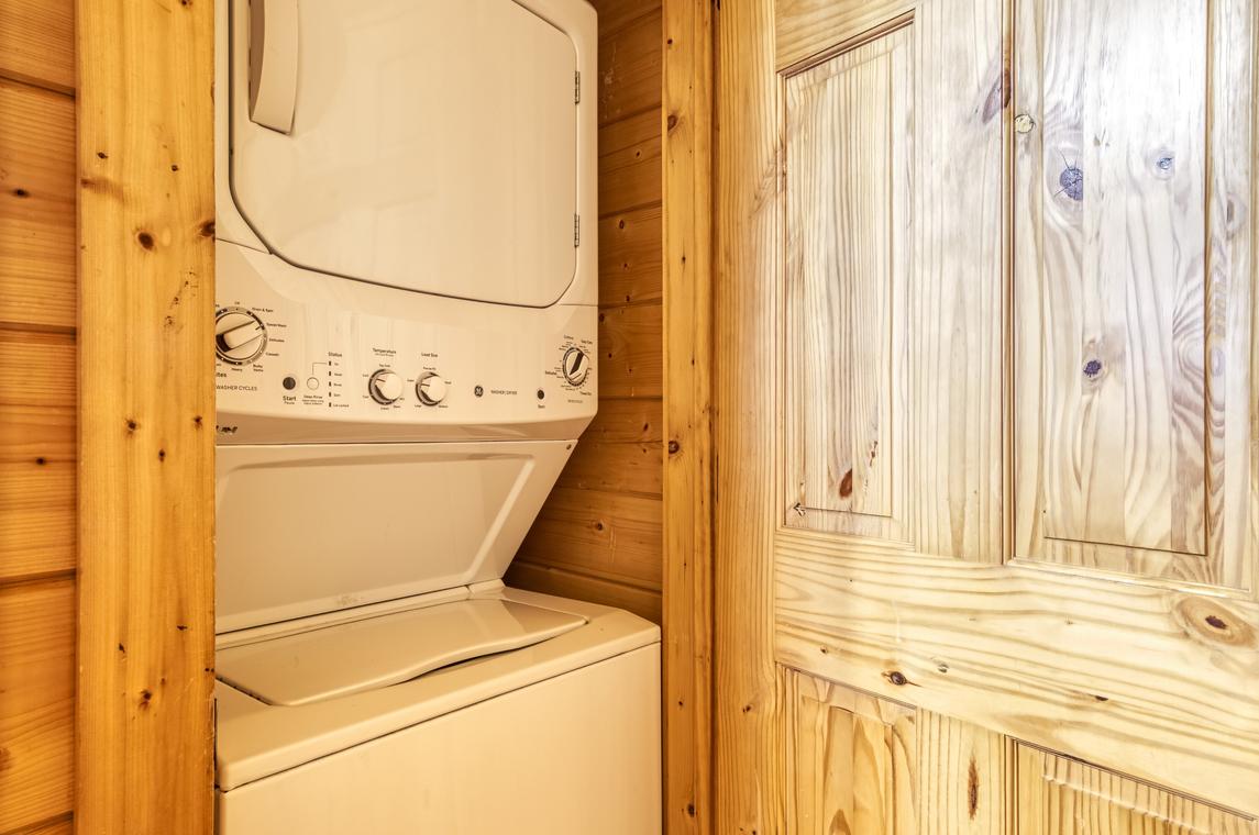 Honey Bear- New Listing