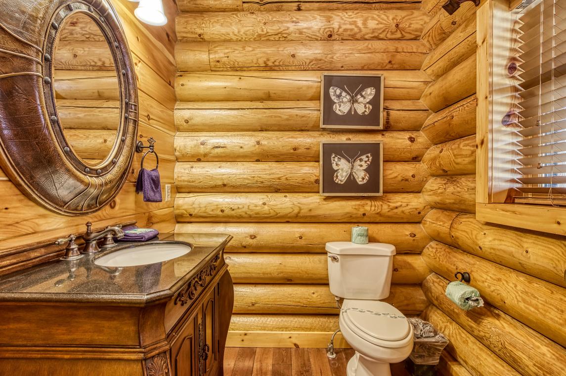 Legend Crest Lodge - New Listing