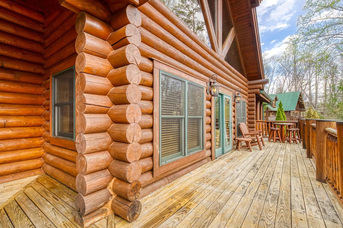 Legend Crest Lodge - New Listing