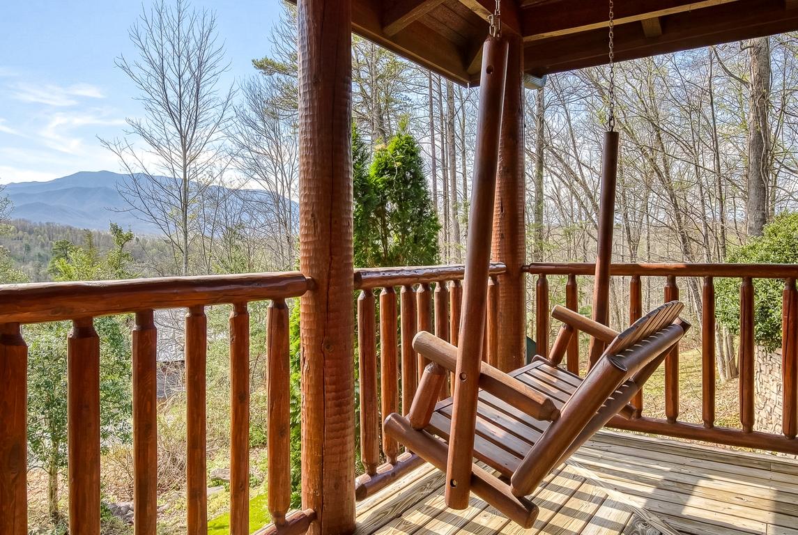 Legend Crest Lodge - New Listing