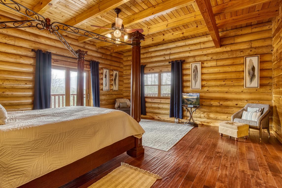 Legend Crest Lodge - New Listing