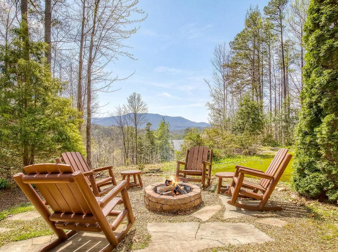 Legend Crest Lodge - New Listing