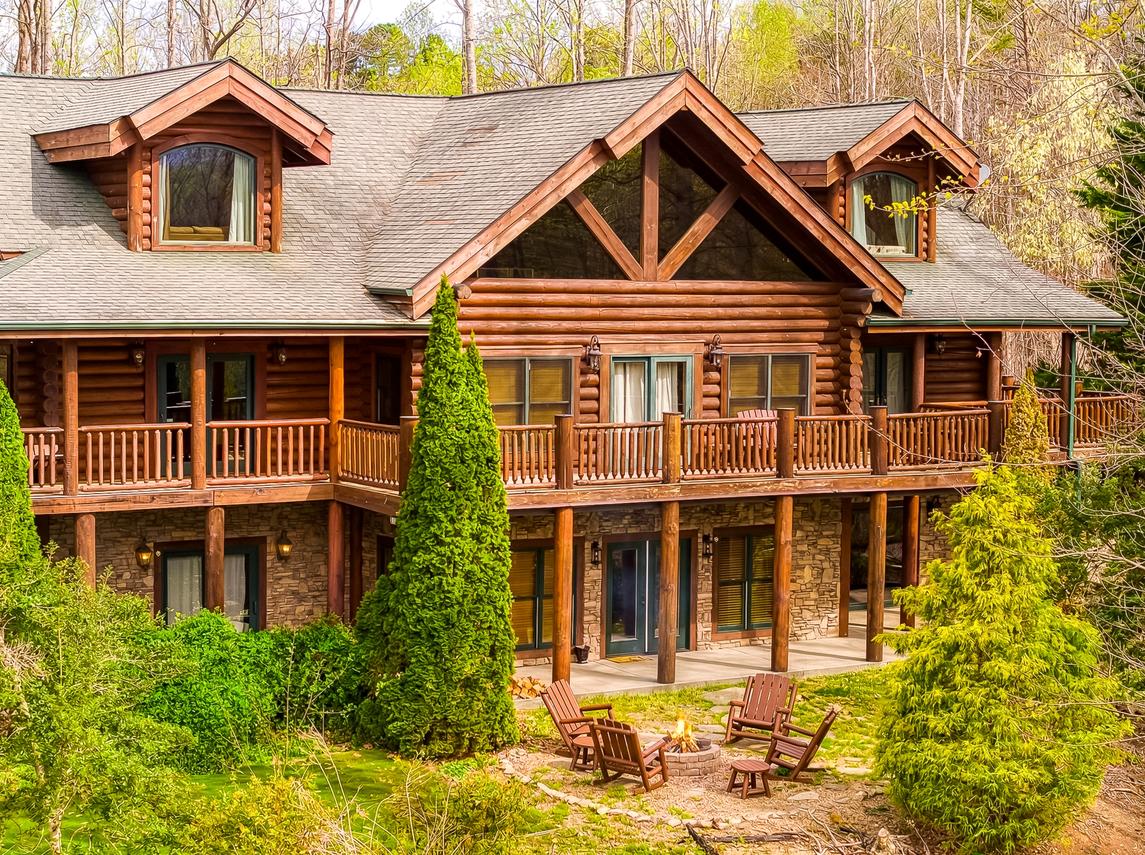 Legend Crest Lodge - New Listing