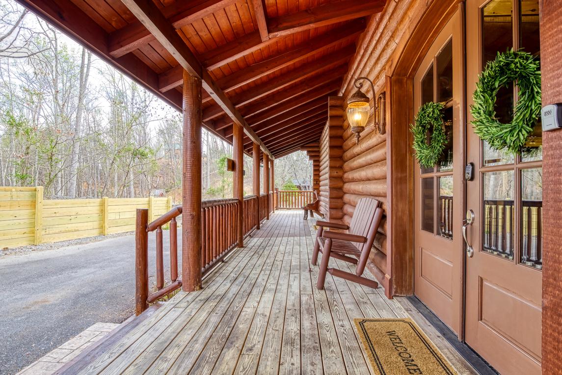 Legend Crest Lodge - New Listing