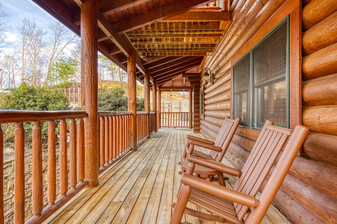 Legend Crest Lodge - New Listing