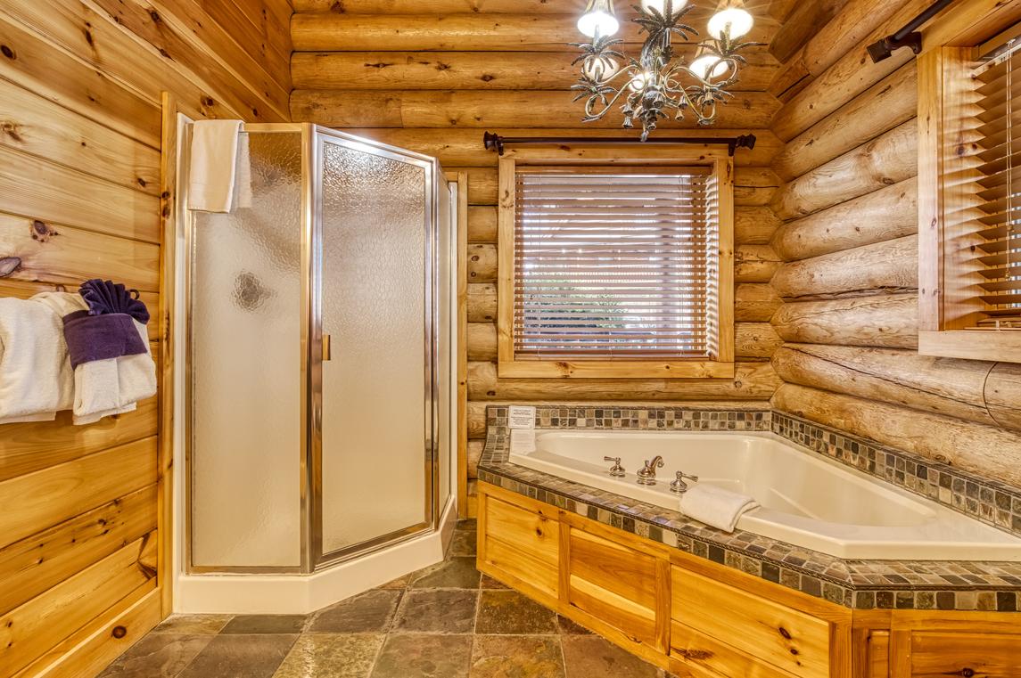 Legend Crest Lodge - New Listing