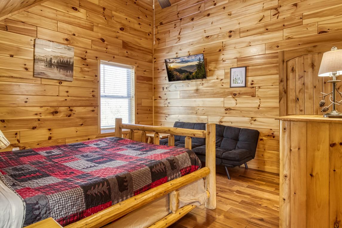 Beartastic Mountain View Lodge - New