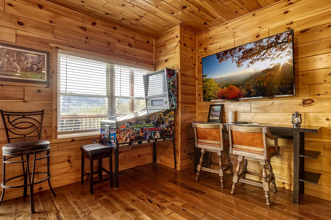 Beartastic Mountain View Lodge - New