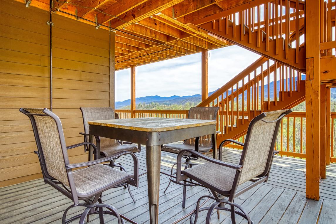 Beartastic Mountain View Lodge - New