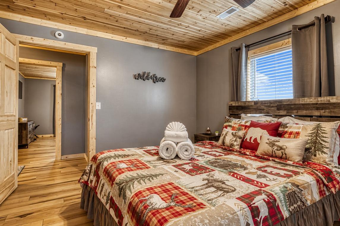 Peaceful Cabin - New Listing