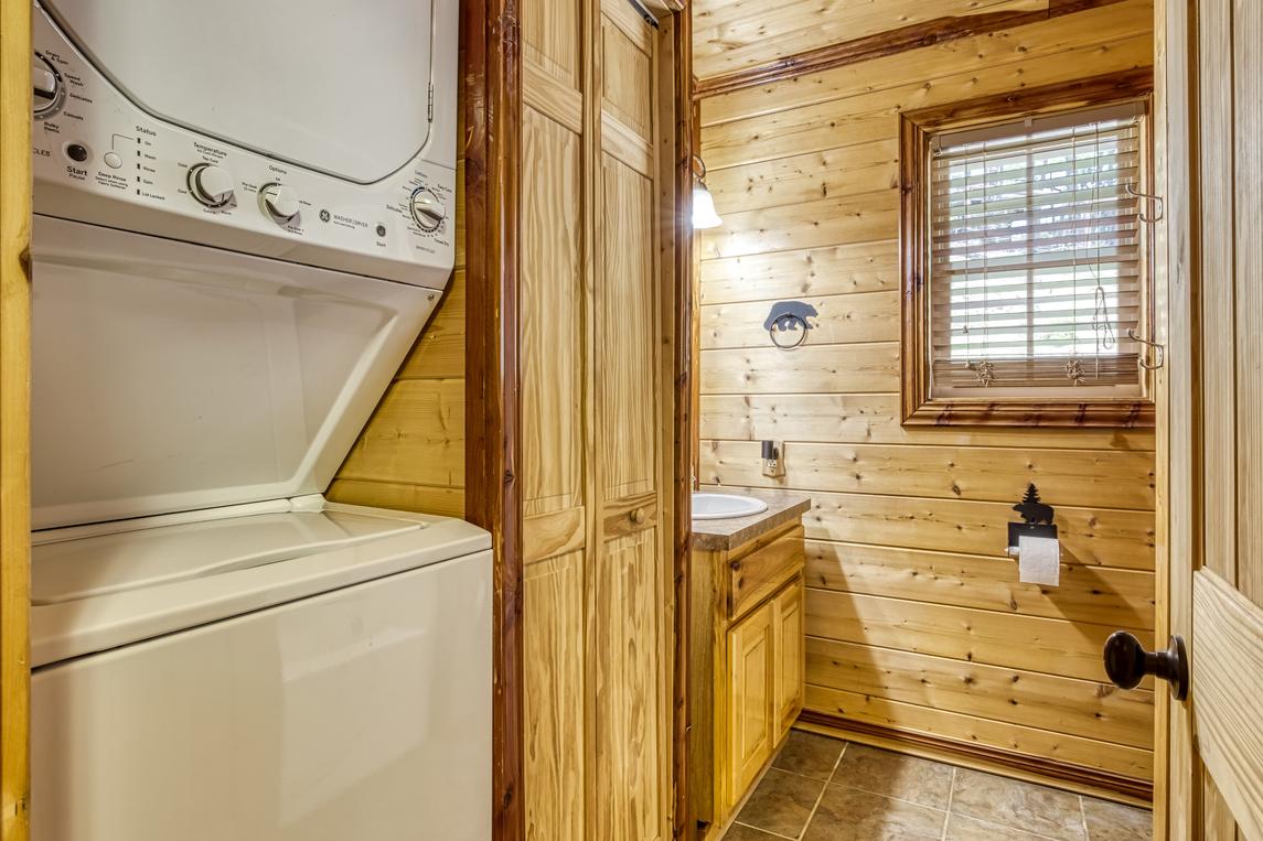 Smoky Sunset Retreat - New Listing
