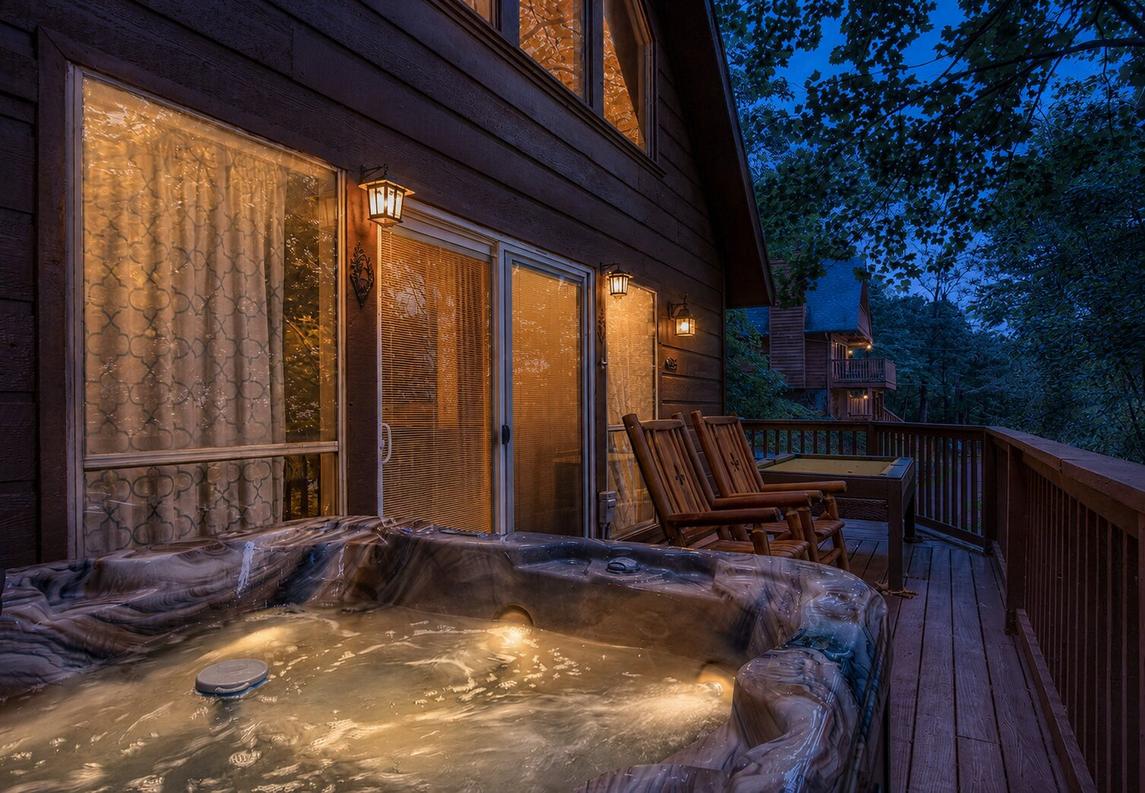 Moonshine Chalet 