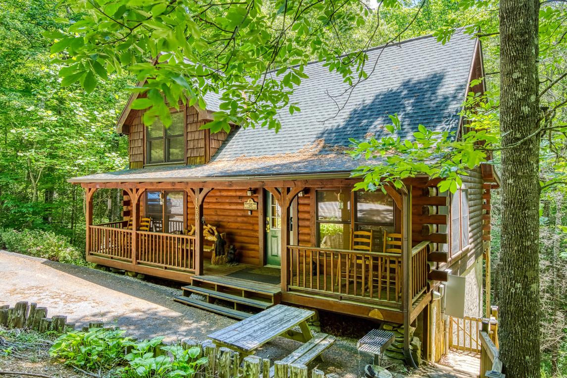 Nestled Inn - New Listing