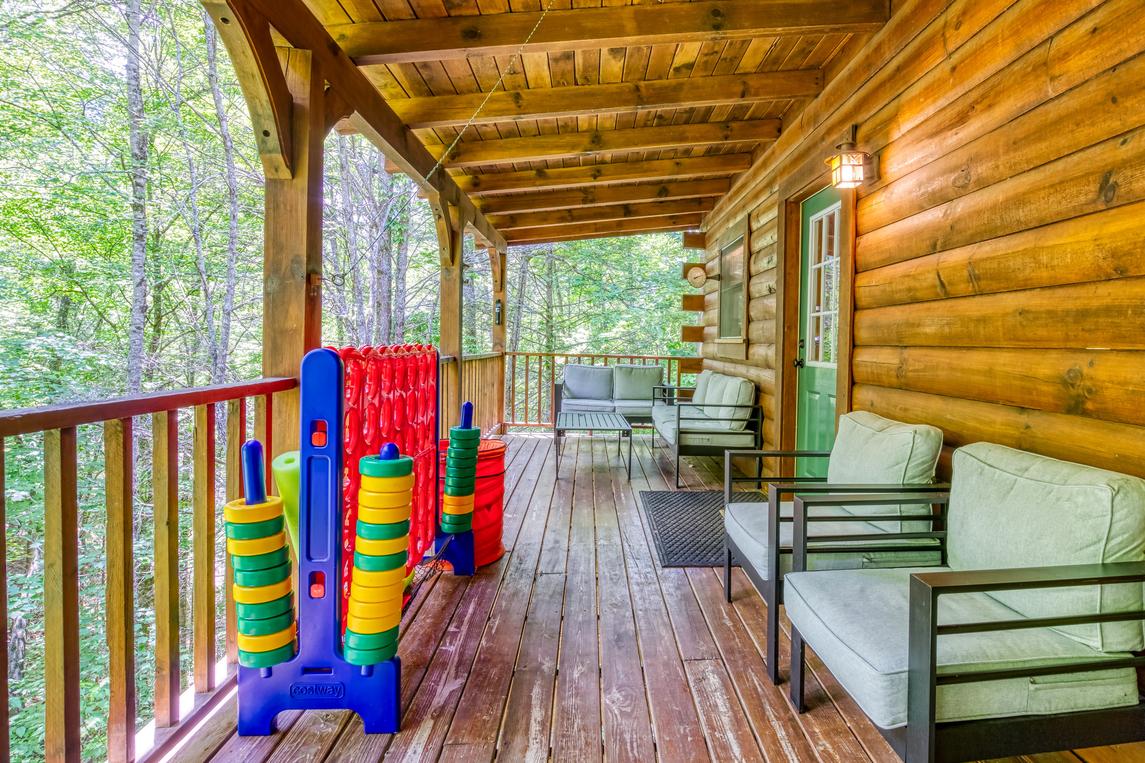 Nestled Inn - New Listing