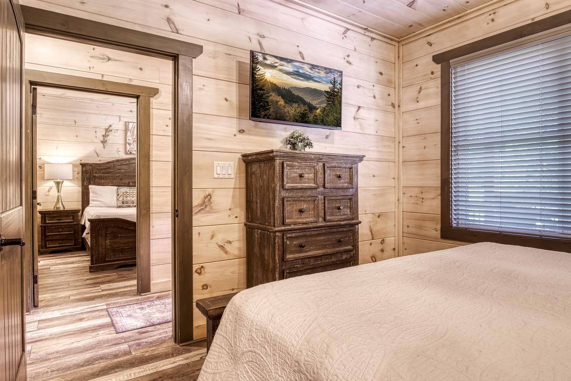 Slacker Bear's Creek Retreat New Listing