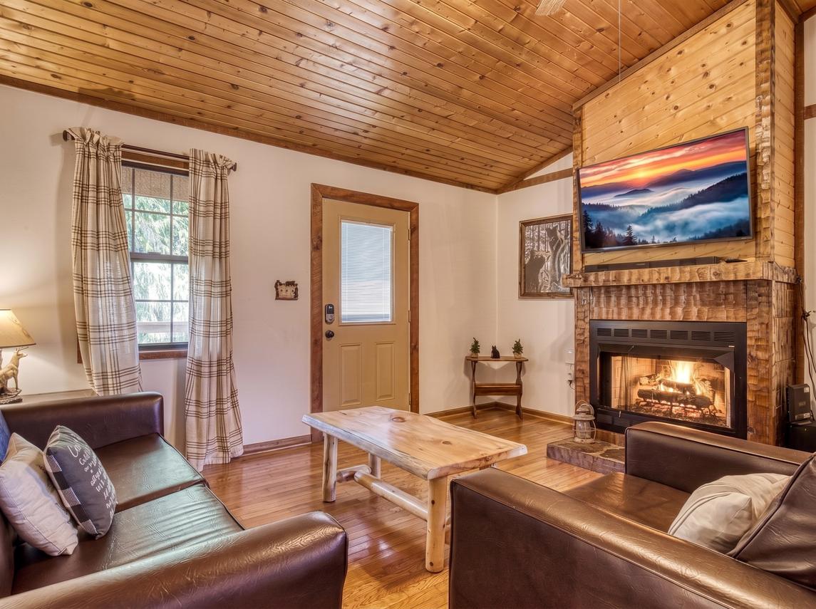 Rivers Ridge & Guest House - New Listing