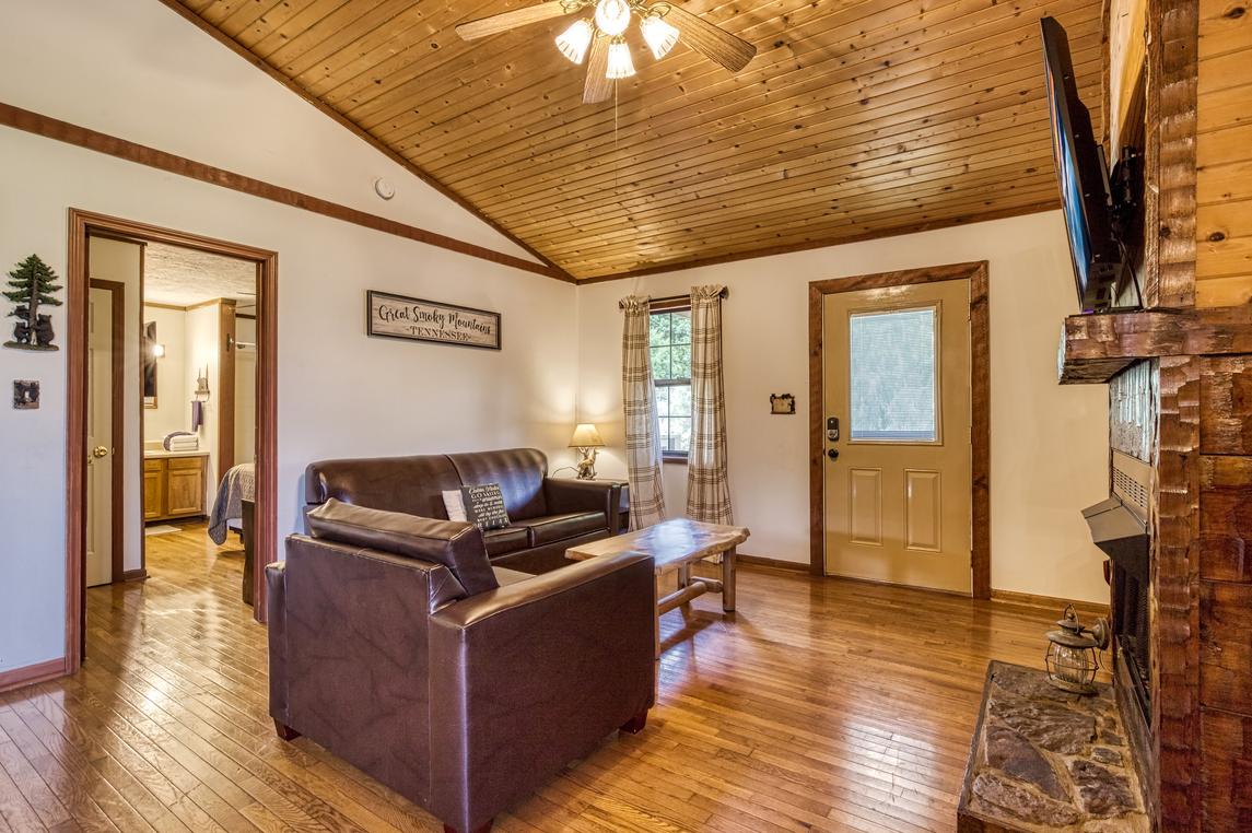 Rivers Ridge & Guest House - New Listing