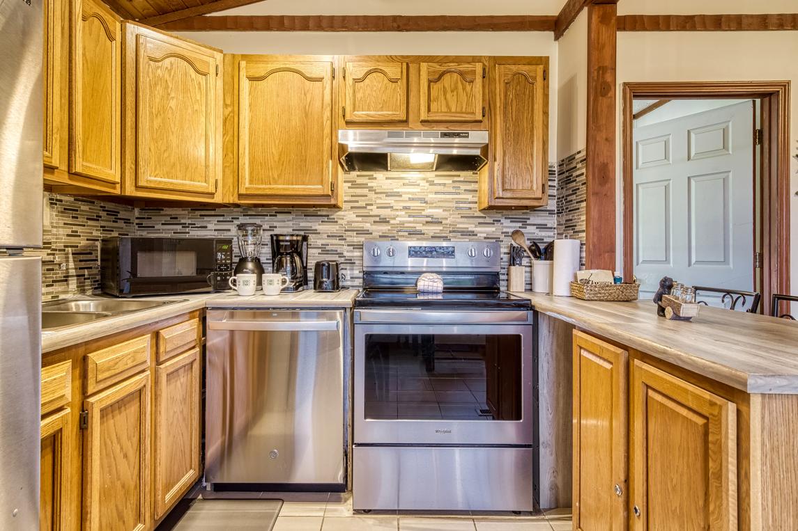 Rivers Ridge & Guest House - New Listing