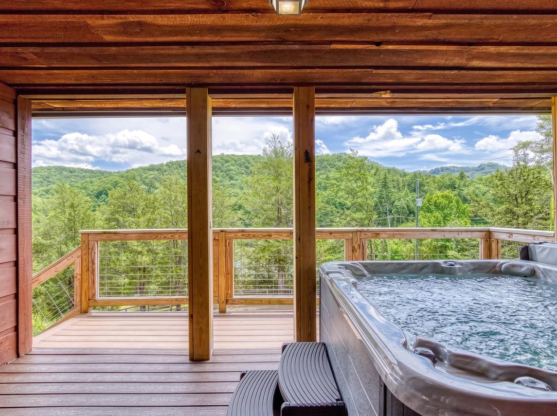 Rivers Ridge & Guest House - New Listing