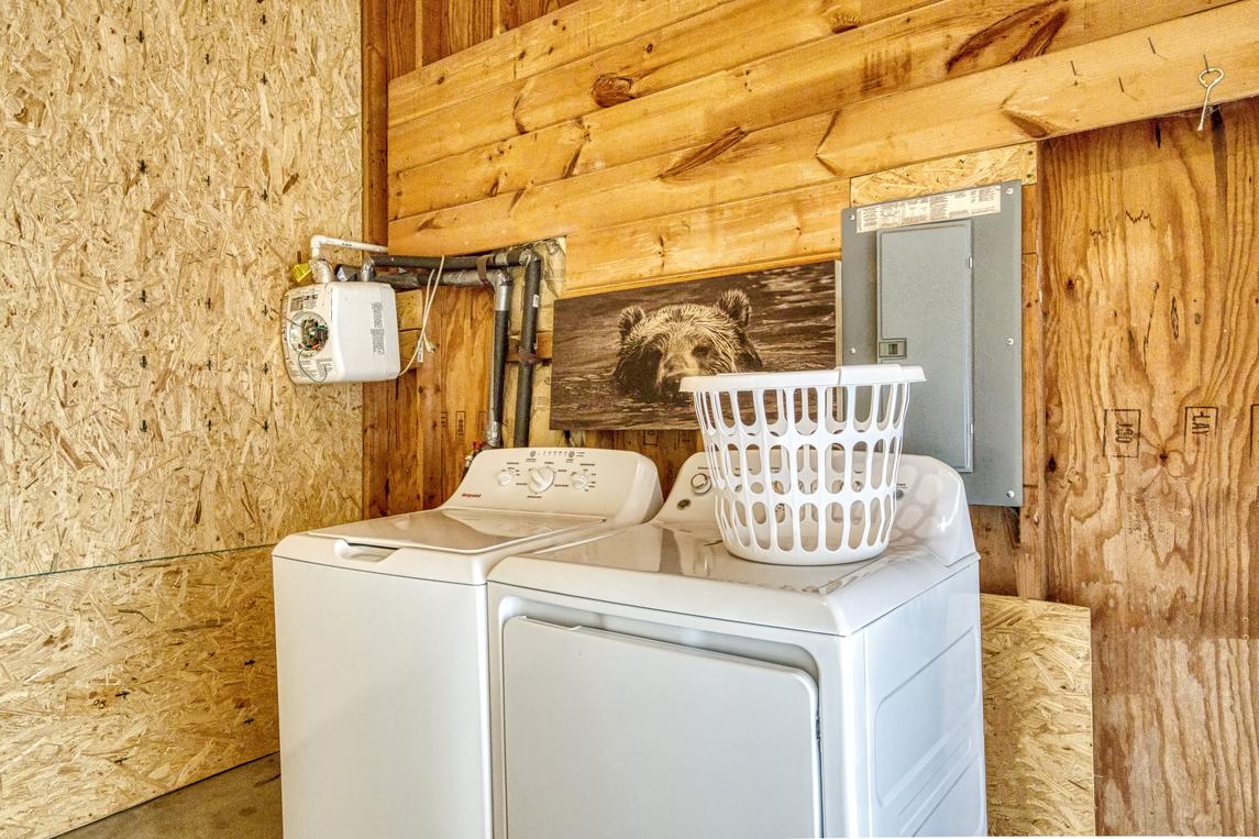 Rivers Ridge & Guest House - New Listing
