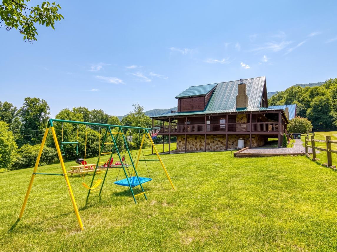 Lumberjack Lodge - New Listing