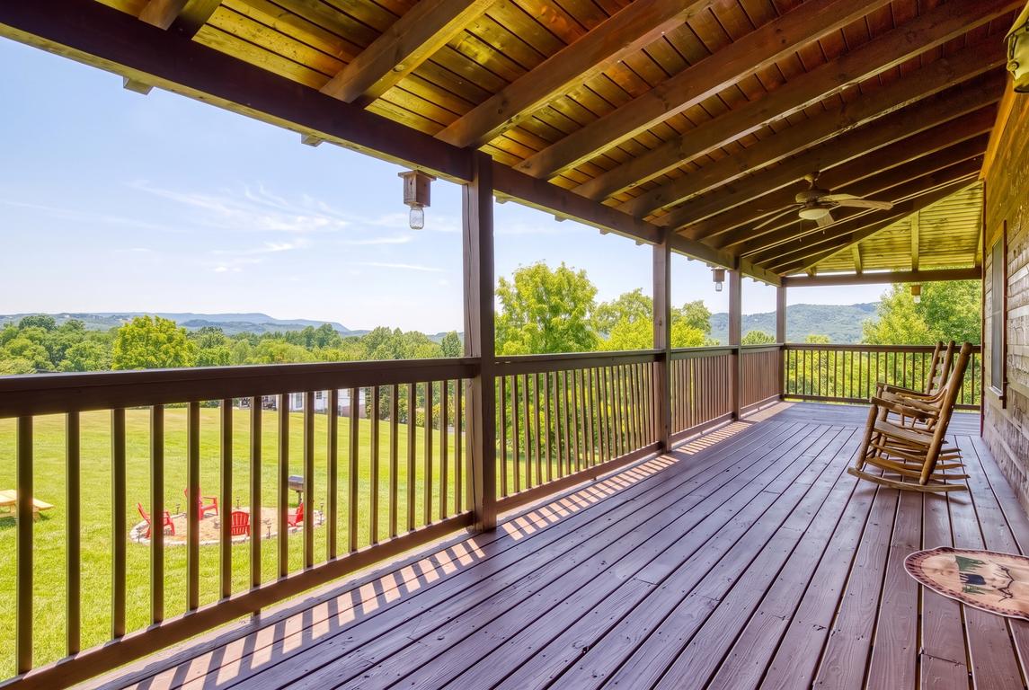 Lumberjack Lodge - New Listing