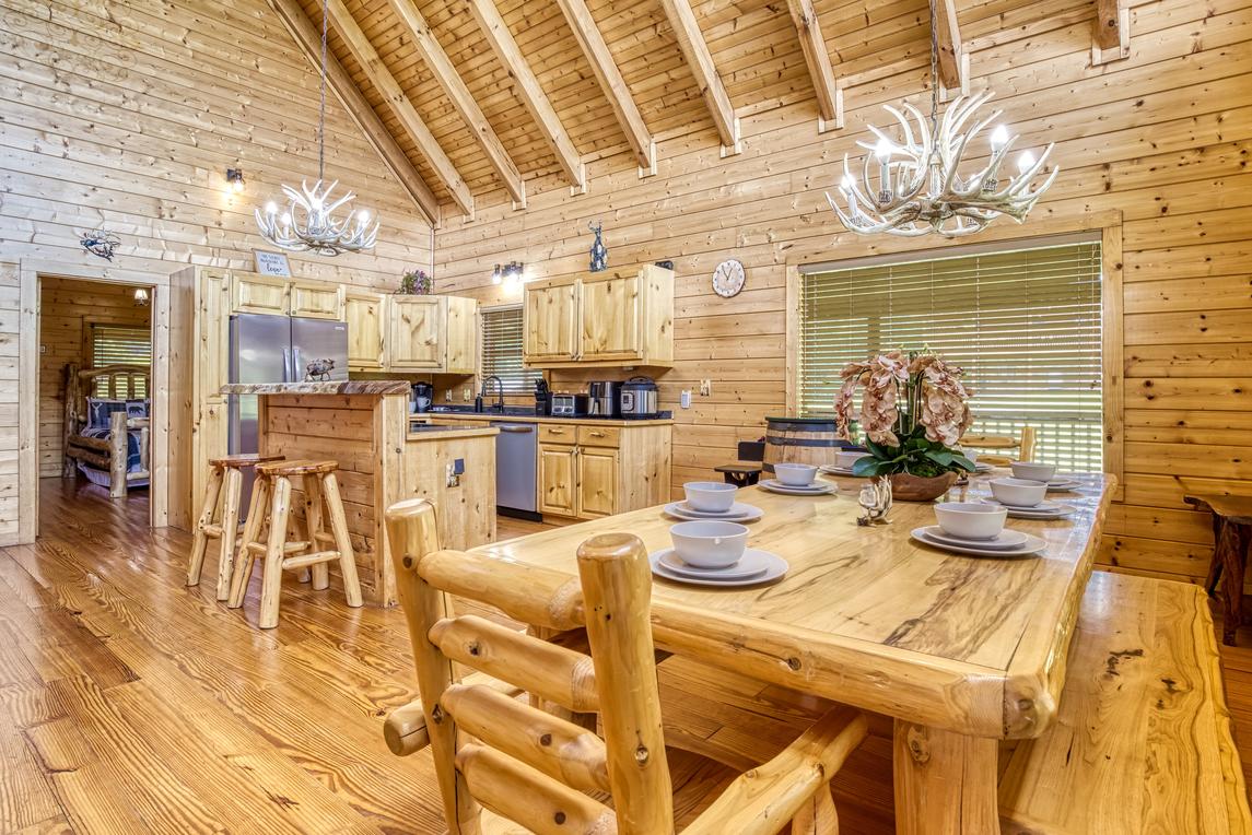 Lumberjack Lodge - New Listing