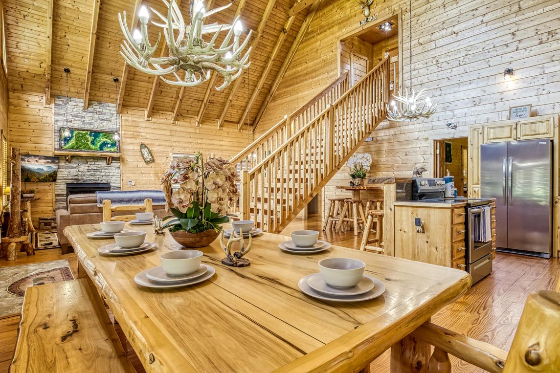 Lumberjack Lodge - New Listing