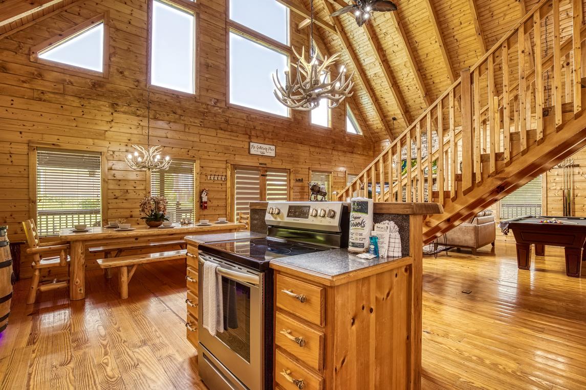 Lumberjack Lodge - New Listing