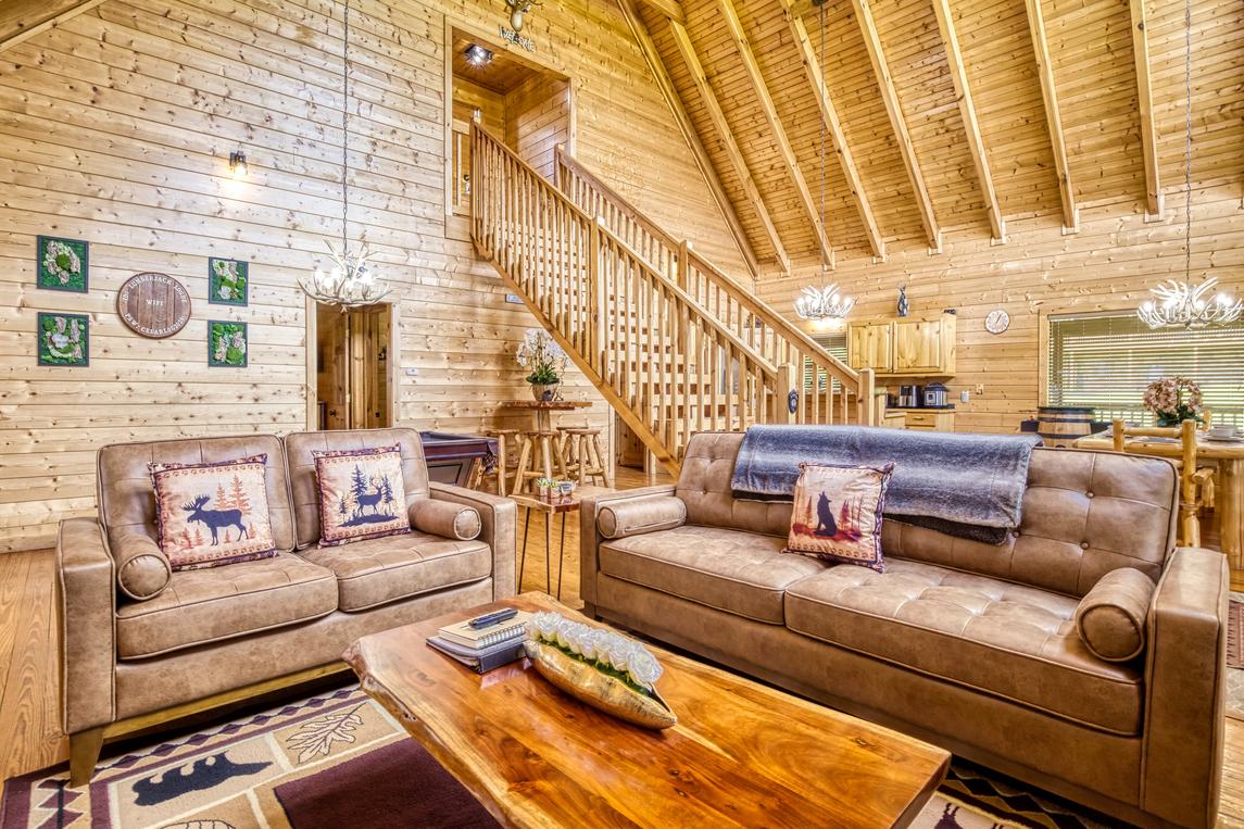 Lumberjack Lodge - New Listing
