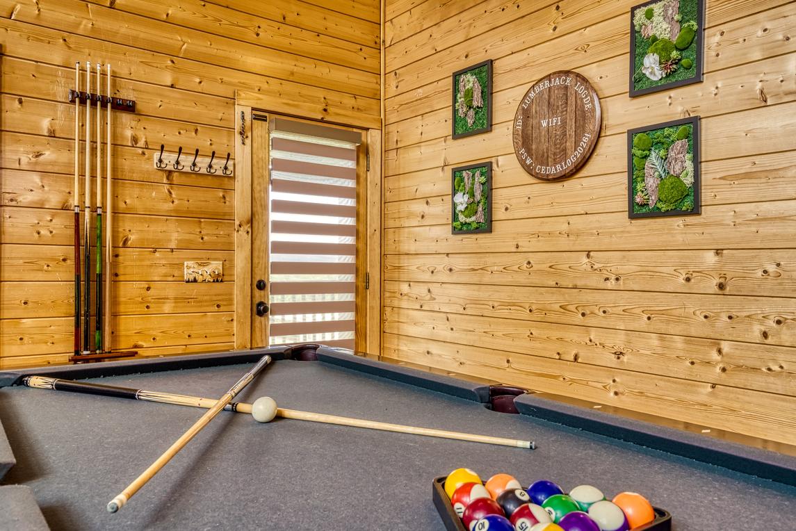 Lumberjack Lodge - New Listing
