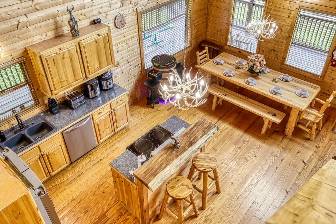 Lumberjack Lodge - New Listing