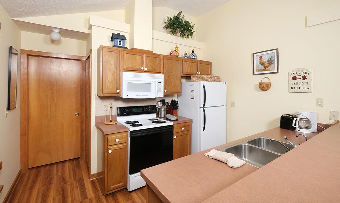 The Bird Hallar - New Listing